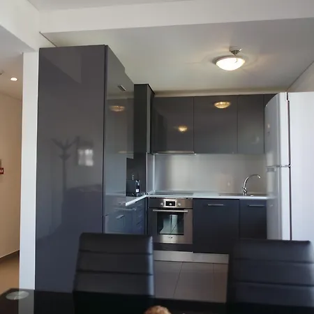 Apartment A17 - Heaven Sun Praia Da Rocha 1 Bed *
